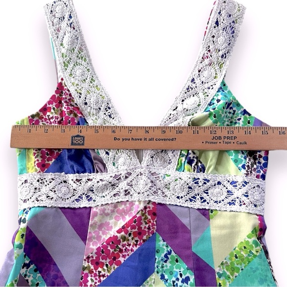 Trina Turk Patchwork Sleeveless Sheath Dress Size 2 - Picture 7 of 8